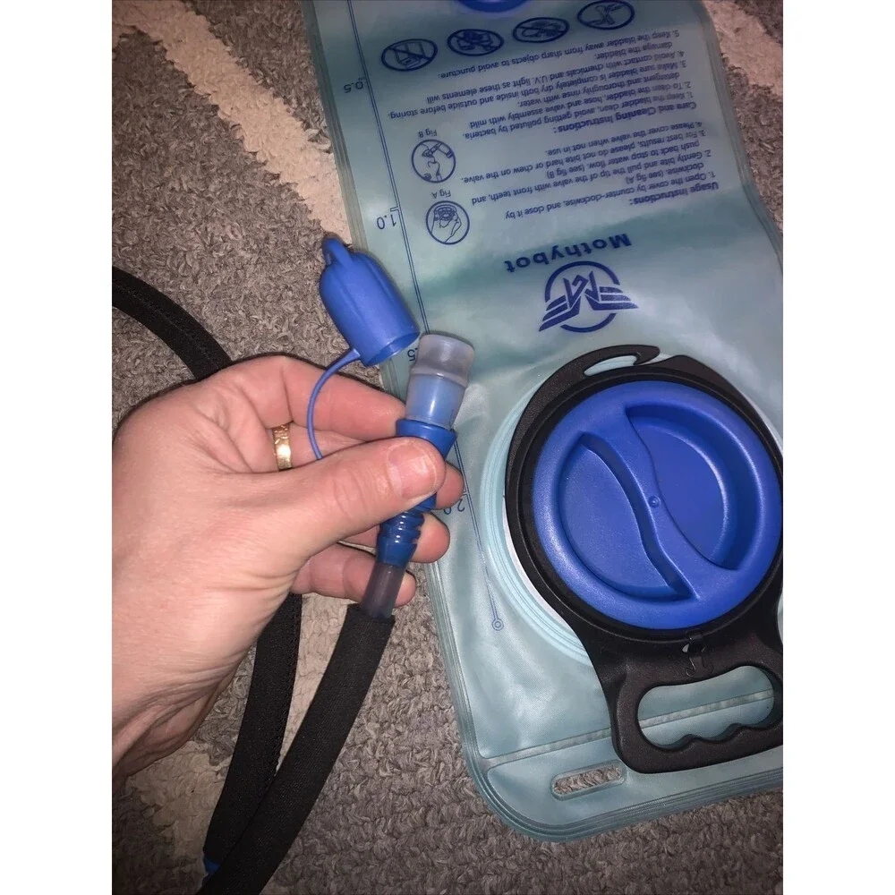 Mothybot Hydration Backpack 2L Insulated Water Bladder Aqua Blue Hiking Festival